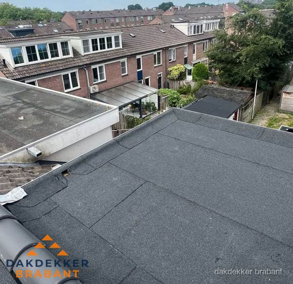 Dakinspectie plat dak aanbouw in Brabant
